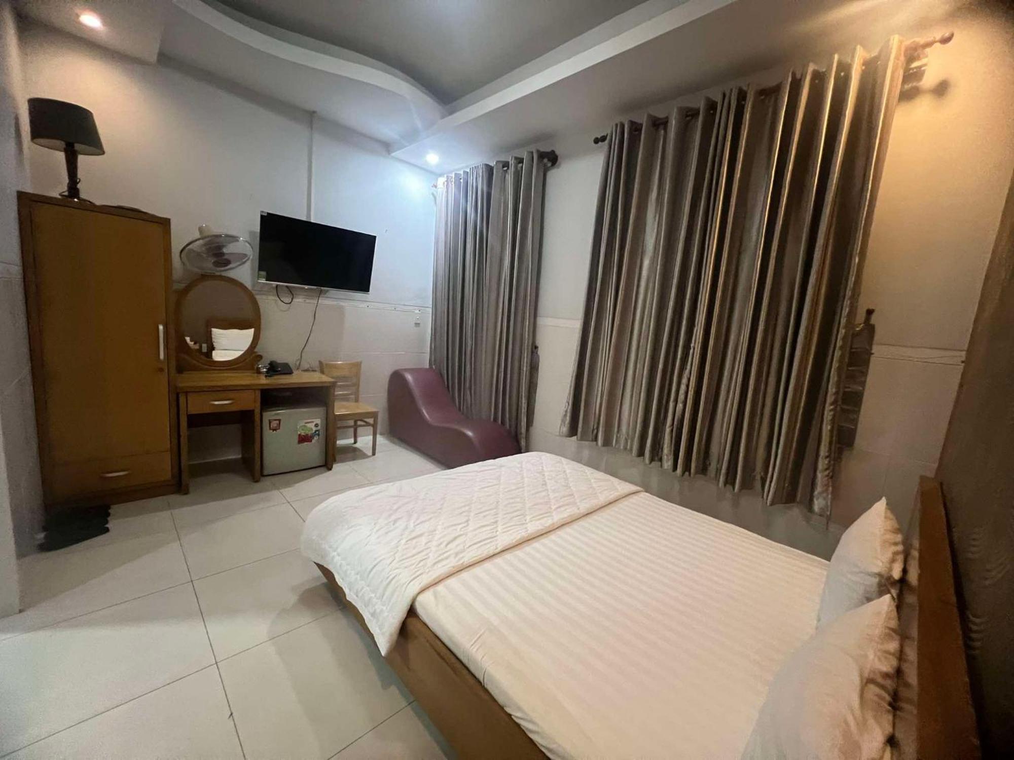 Hotel Khach San Hoang Phuc 2 Ho Chi Minh City